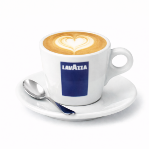 Flat white – Lavazza espresso ve ince dokulu süt köpüğü ile hazırlanan dengeli kahve